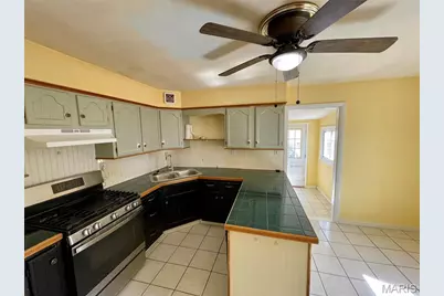 1908 Wismer Avenue, Overland, MO 63114 - Photo 10