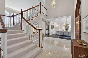 11 Fielding Rd, Ladue, MO 63124 - Photo 4