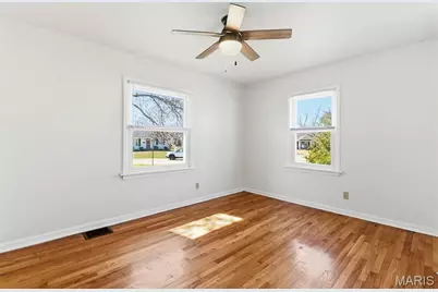 613 Jasmin Drive, Kirkwood, MO 63122 - Photo 10