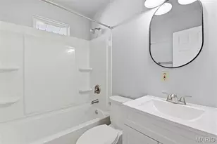 613 Jasmin Dr, Kirkwood, MO 63122 - Photo 14