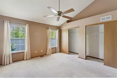 16527 Carriage View Court, Wildwood, MO 63040 - Photo 12