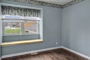 13 Greenfield Dr, Saint Peters, MO 63376 - Photo 16