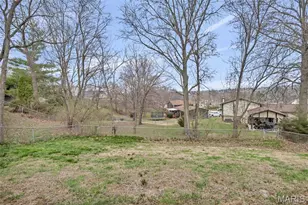 13 Greenfield Dr, Saint Peters, MO 63376 - Photo 40