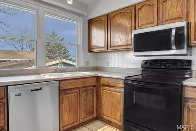 13 Greenfield Drive, Saint Peters, MO 63376 - Photo 14