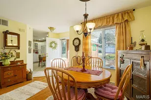 16 Village At 4, Cuba, MO 65453 - Photo 4