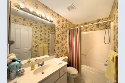 16 Village At 4 #B, Cuba, MO 65453 - Photo 20
