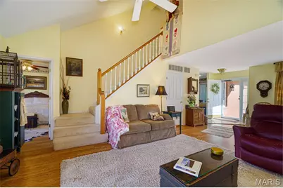 16 Village At 4 #B, Cuba, MO 65453 - Photo 6