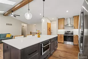 10152 Morgan Ridge Dr, Affton, MO 63123 - Photo 10