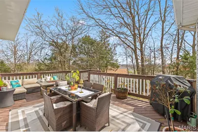 4901 Sunset Oaks Lane, Saint Louis, MO 63128 - Photo 16