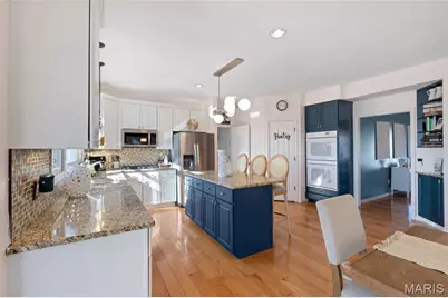 4901 Sunset Oaks Lane, Saint Louis, MO 63128 - Photo 20
