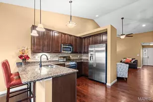 3072 Arbor Station Ct, Ballwin, MO 63021 - Photo 8