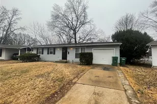 2052 Aristocrat Dr, Florissant, MO 63031 - Photo 1