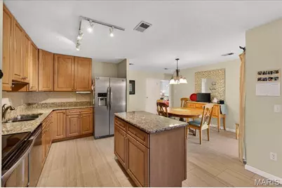 4988 Sefton Drive, Saint Louis, MO 63128 - Photo 10