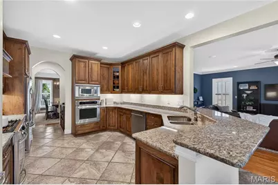 909 Cleveland Avenue, Kirkwood, MO 63122 - Photo 16