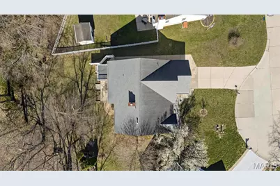 164 Keystone Crossing Drive, O'Fallon, MO 63368 - Photo 54