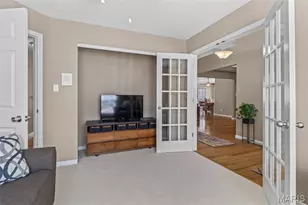 7225 Crystal Lake Ct, Saint Louis, MO 63129 - Photo 22