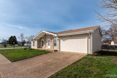 699 Fox Plains Drive, Florissant, MO 63034 - Photo 8