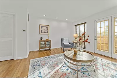 1105 Rue La Chelle Walk, Creve Coeur, MO 63141 - Photo 2