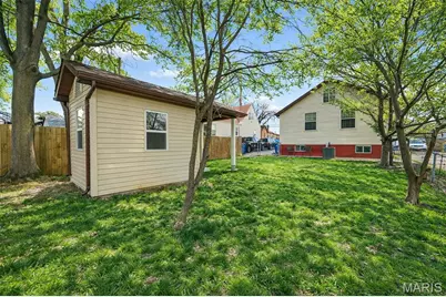 112 E Arlee Avenue, Saint Louis, MO 63125 - Photo 8