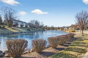 1423 Peacock Ln, Brentwood, MO 63144 - Photo 22