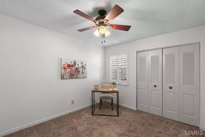 1423 Peacock Lane, Brentwood, MO 63144 - Photo 16