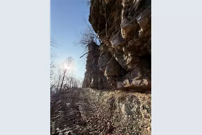 4015 Pike 9140, Louisiana, MO 63353 - Photo 14