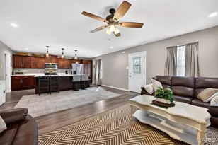 1206 W Locust St, Bowling Green, MO 63334 - Photo 4
