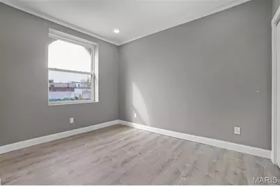 4237 Chippewa Street, Saint Louis, MO 63116 - Photo 8