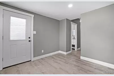 4237 Chippewa Street, Saint Louis, MO 63116 - Photo 10