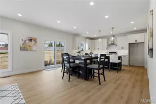 9225 Merritt Ave, Rock Hill, MO 63144 - Photo 6