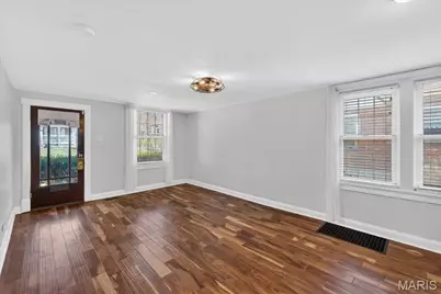 8616 Joseph Avenue, Saint Louis, MO 63144 - Photo 6