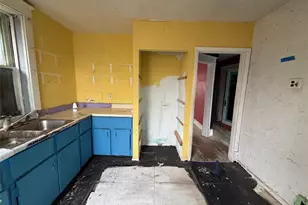 4439 Grace Ave, Saint Louis, MO 63116 - Photo 6