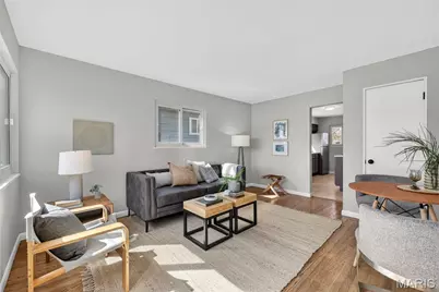 2121 Esther Avenue, Saint Louis, MO 63139 - Photo 8