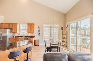 197 Woodland Pl Ct, Saint Charles, MO 63303 - Photo 4
