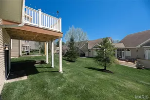 197 Woodland Pl Ct, Saint Charles, MO 63303 - Photo 18