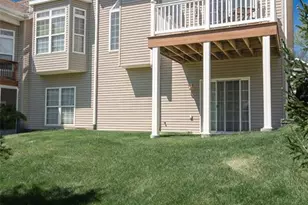 197 Woodland Pl Ct, Saint Charles, MO 63303 - Photo 12