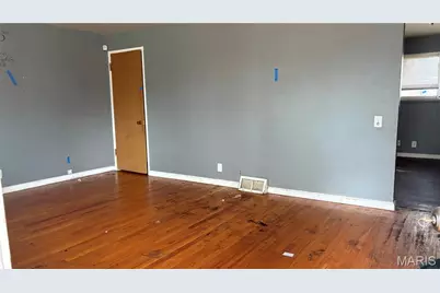 1537 Chesley Drive, Saint Louis, MO 63136 - Photo 2