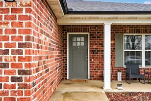 467 Castle Leoch Dr, Jackson, MO 63755 - Photo 2