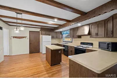 211 Southampton Drive, Saint Louis, MO 63125 - Photo 12