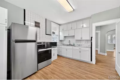 6049 Wanda Avenue, Saint Louis, MO 63116 - Photo 18