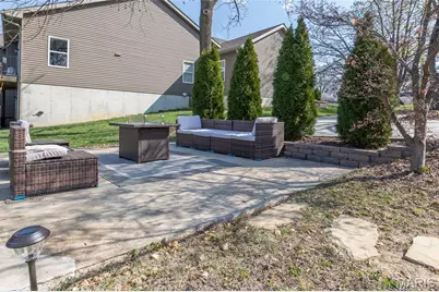 9513 Sappington Road, Saint Louis, MO 63126 - Photo 56