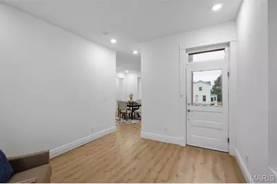 6825 Minnesota Avenue, Saint Louis, MO 63111 - Photo 16