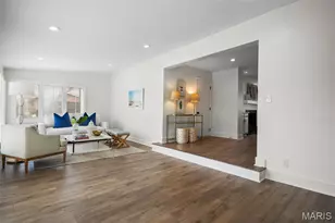 500 Beaucaire Dr, Warson Woods, MO 63122 - Photo 18