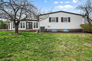 500 Beaucaire Dr, Warson Woods, MO 63122 - Photo 46