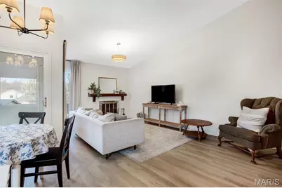 2915 Emerald Bend Court, Saint Louis, MO 63129 - Photo 12