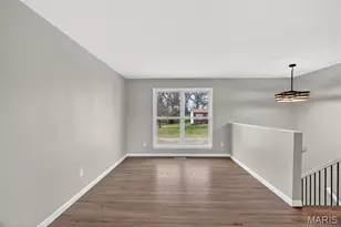 5439 Ville Rosa Ln, Hazelwood, MO 63042 - Photo 12