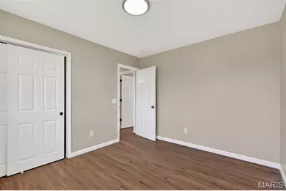 5439 Ville Rosa Lane, Hazelwood, MO 63042 - Photo 16