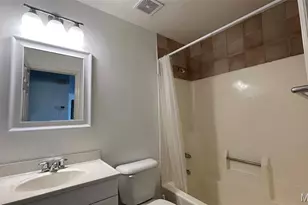 1005 Sugar Creek Ct, Saint Peters, MO 63376 - Photo 18