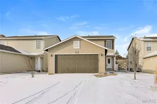 213 Sorrento Ln, Wentzville, MO 63385 - Photo 1