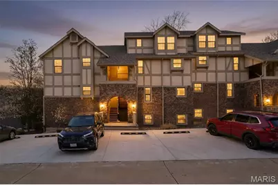 2303 Yosemite Park Ct Court #C, Maryland Heights, MO 63043 - Photo 2